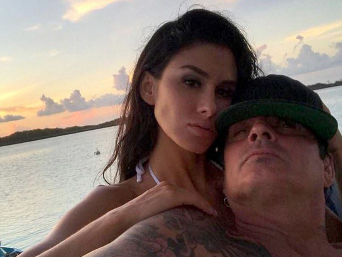 Томми Ли:&nbsp;Поздоровайтесь с будущей миссис Ли