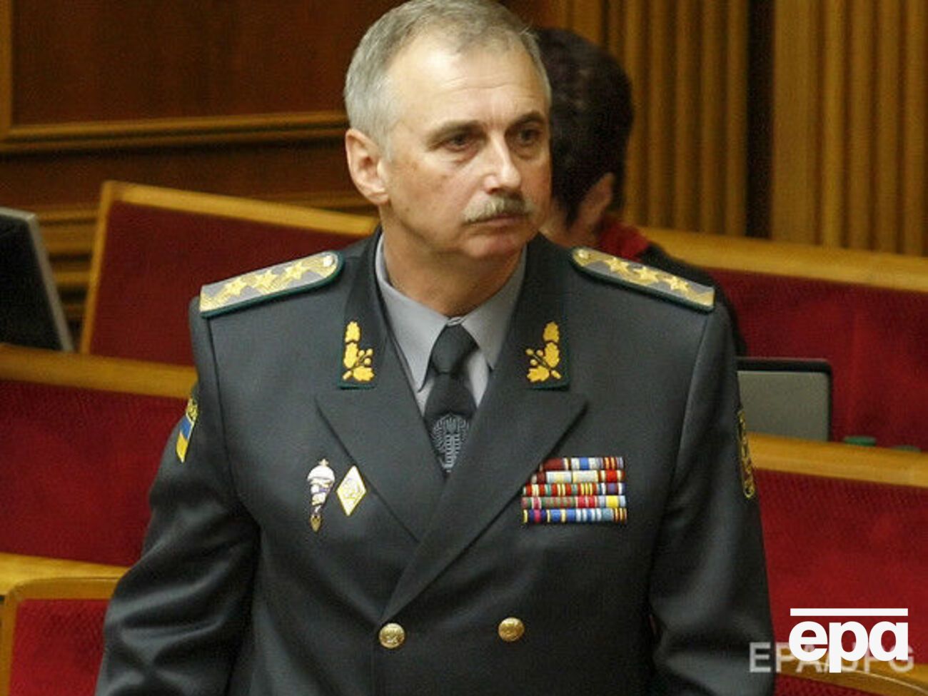 Коваль о событиях в Симферополе в марте 2014 года:&nbsp;Перед штабом &ndash; персонажи, которых все видели по телевизору. Щиты с флагом автономии, флагом ВДВ и флагом РФ