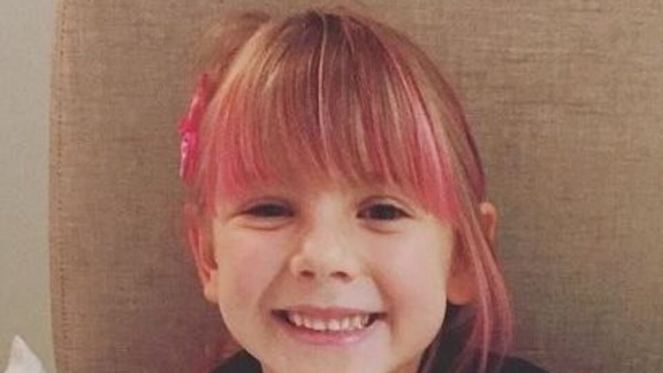 Дочь Pink освоила роликовые коньки