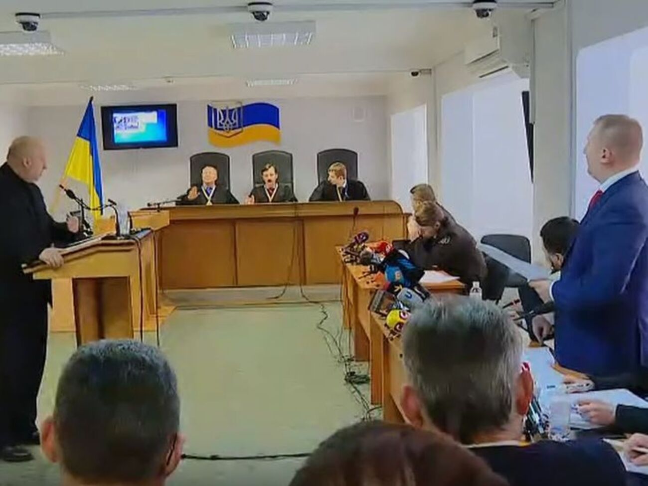 Дело Януковича рассматривается в Оболонском райсуде Киева