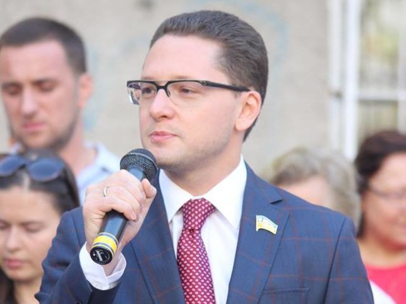 Павла Вугельмана взяли на поруки два народных депутата