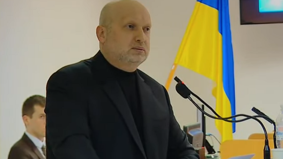 Турчинов: Путин был готов использовать ядерное оружие, если бы его операция в Крыму встретила серьезное противодействие