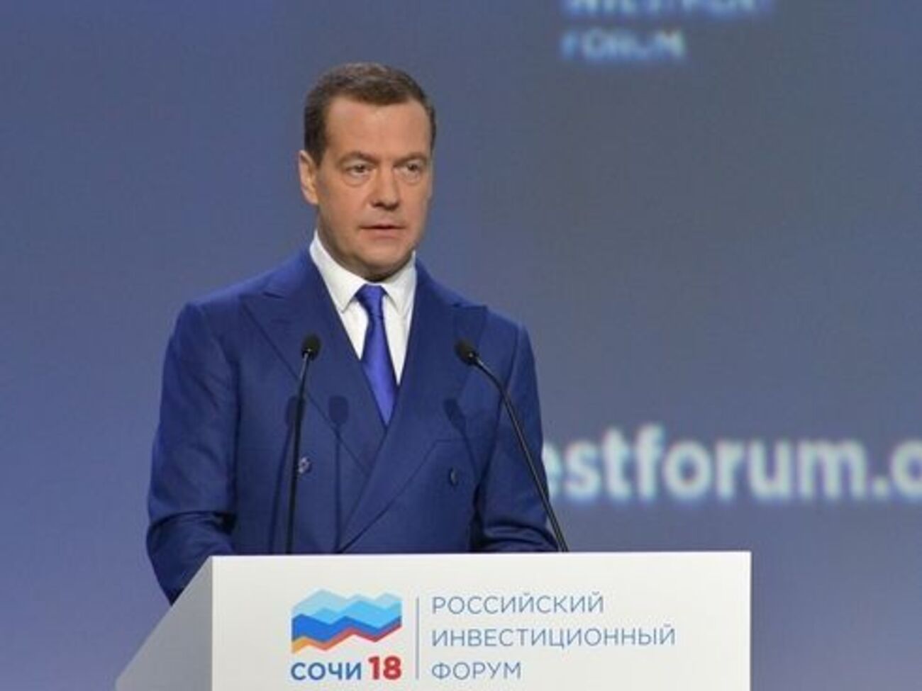 Медведєв уважає, що росіяни довіряють ОФП