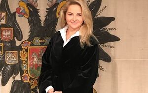 Солоцинская работает во французском представительстве Россотрудничества