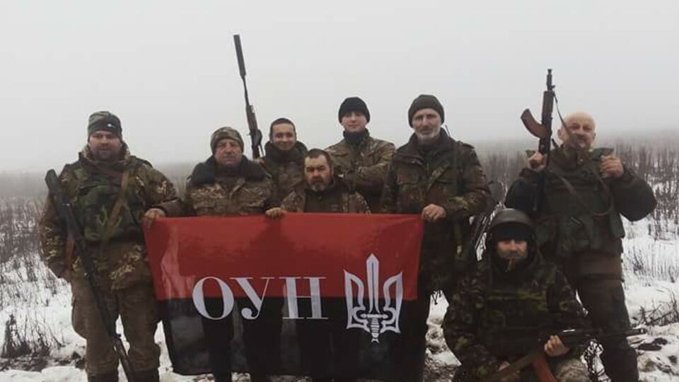 Флаг ОУН предлагают поднимать в честь 13 дат
