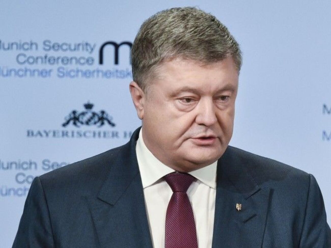 Порошенко: Росія прагне обмежити миротворців ООН контактною лінією&nbsp;та наділити їх лише функціями ескортування