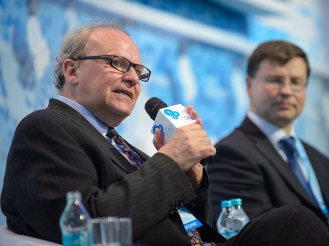 Аслунд: Узагалі список має такий&nbsp; вигляд, ніби американська адміністрація зовсім не працює, а це не так