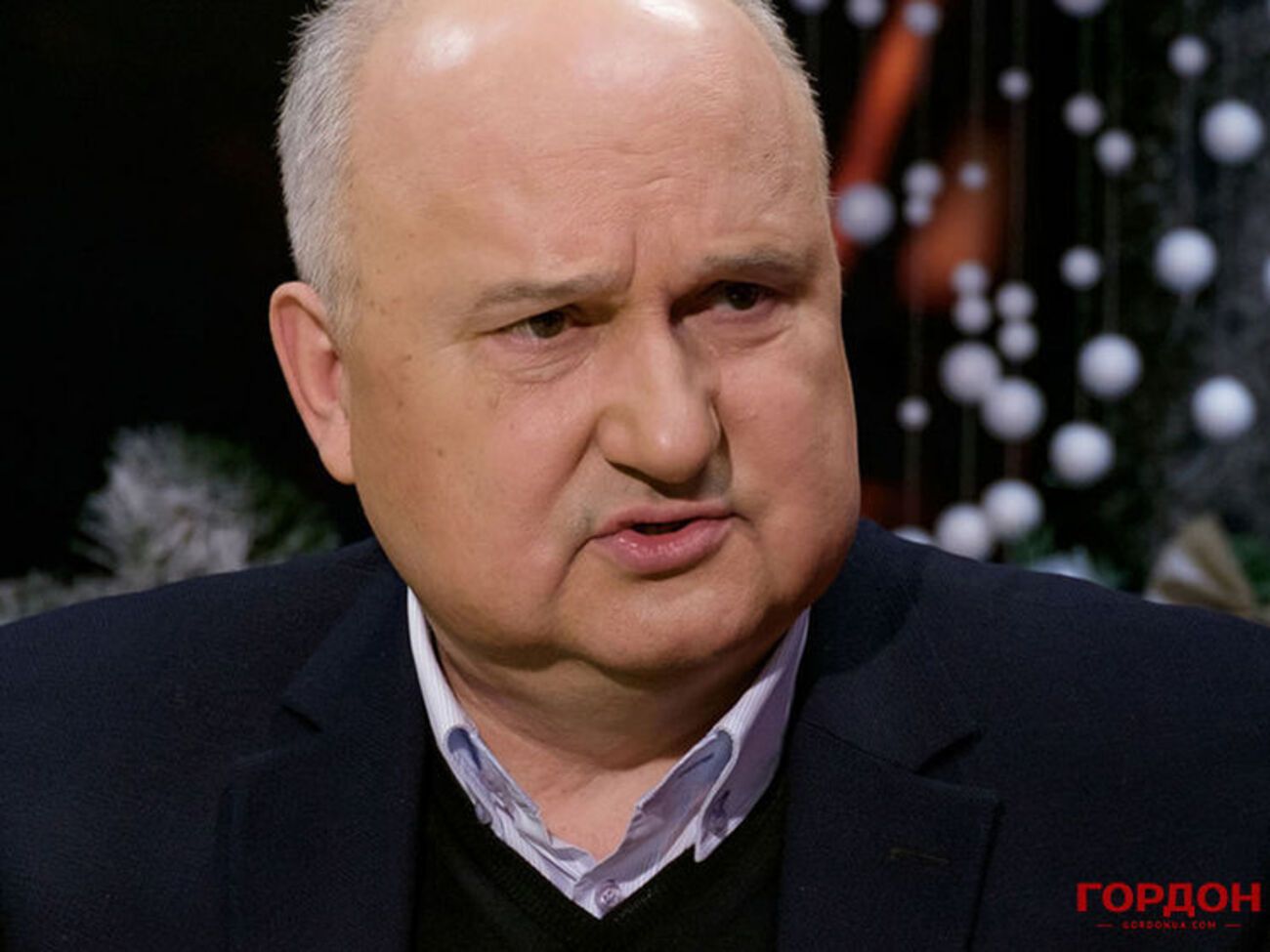 Игорь Смешко: Разговор был недолгим. Коротко изложил аргументы. Личный командный опыт Тенюха – командование кораблем. Как он сможет быстро оценить состояние войск, дать профессиональное заключение, насколько готовы ВСУ к отражению агрессии?