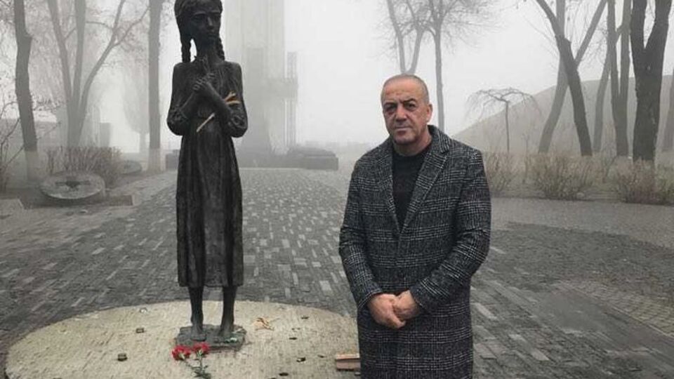 Несколько месяцев назад Хасон посетил музей "Мемориал жертв Голодомора"