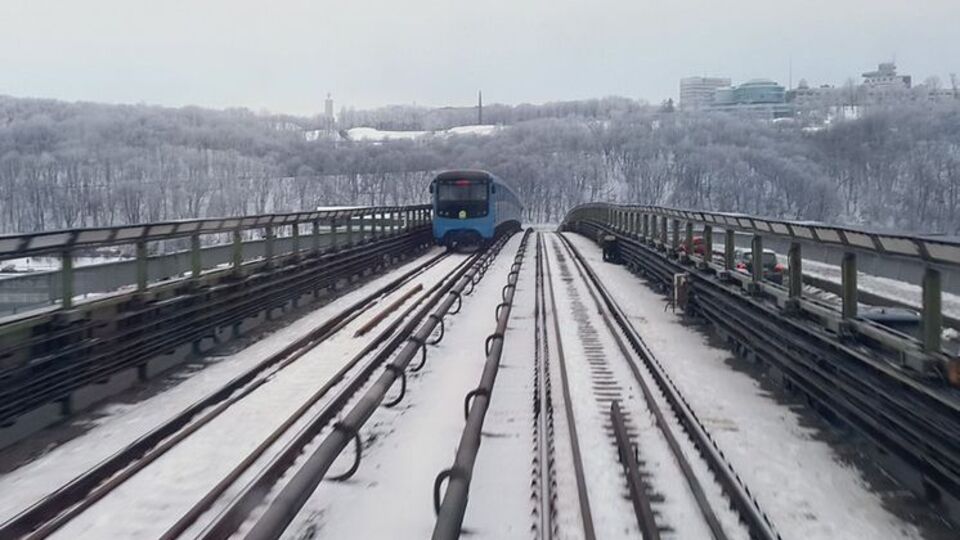 18 лютого у Києві шість центральних станцій метро було закрито через повідомлення про мінування
