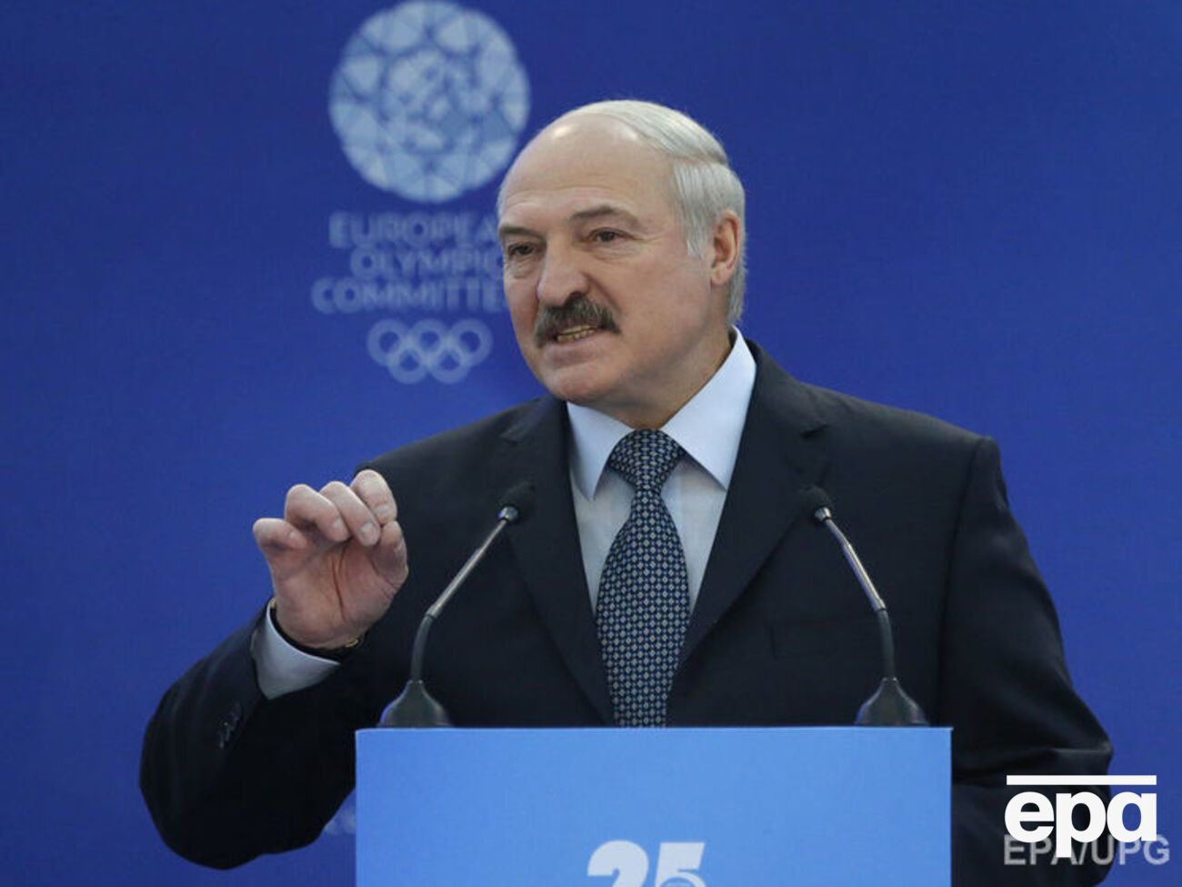 Лукашенко: Хтось хоче Нобелівську премію миру здобути, хтось ще там щось хоче. Хотіти не шкідливо, але треба розумні пропозиції вносити, а не смішні