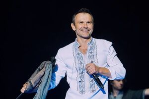 Вакарчук считает, что политик должен переживать все болезненные изменения в стране вместе с народом