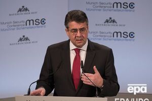 Габриэль считает, что Россия не должна видеть Германию только в качестве противника