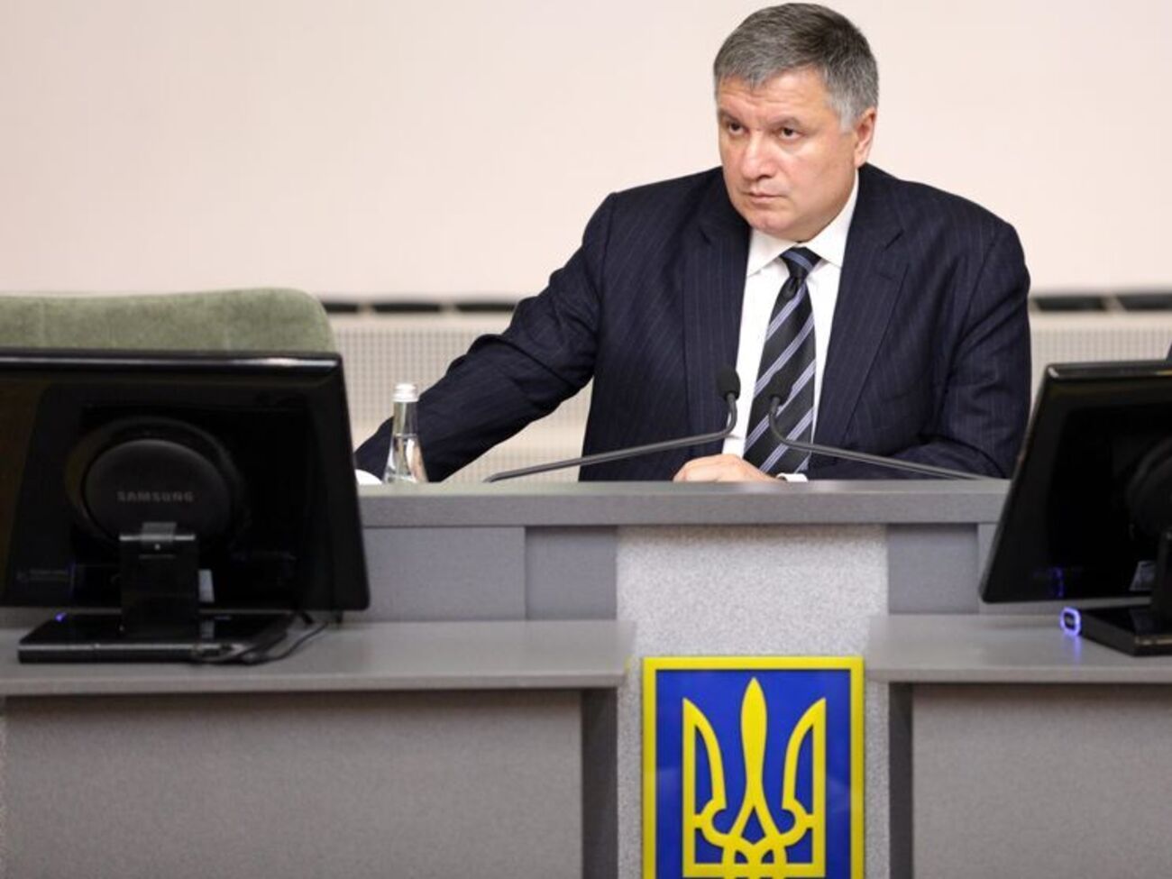 Аваков:&nbsp;Это безобразное решение обязывает меня принять адекватные меры реагирования