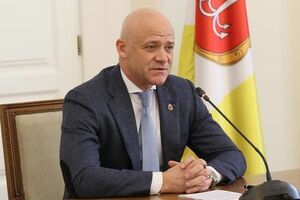 По версии следствия, Труханов причастен к схеме по нанесению ущерба местному бюджету Одессы
