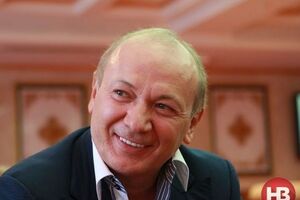 8 листопада Європейський суд загальної юрисдикції скасував уведені санкції проти Юрія Іванющенка