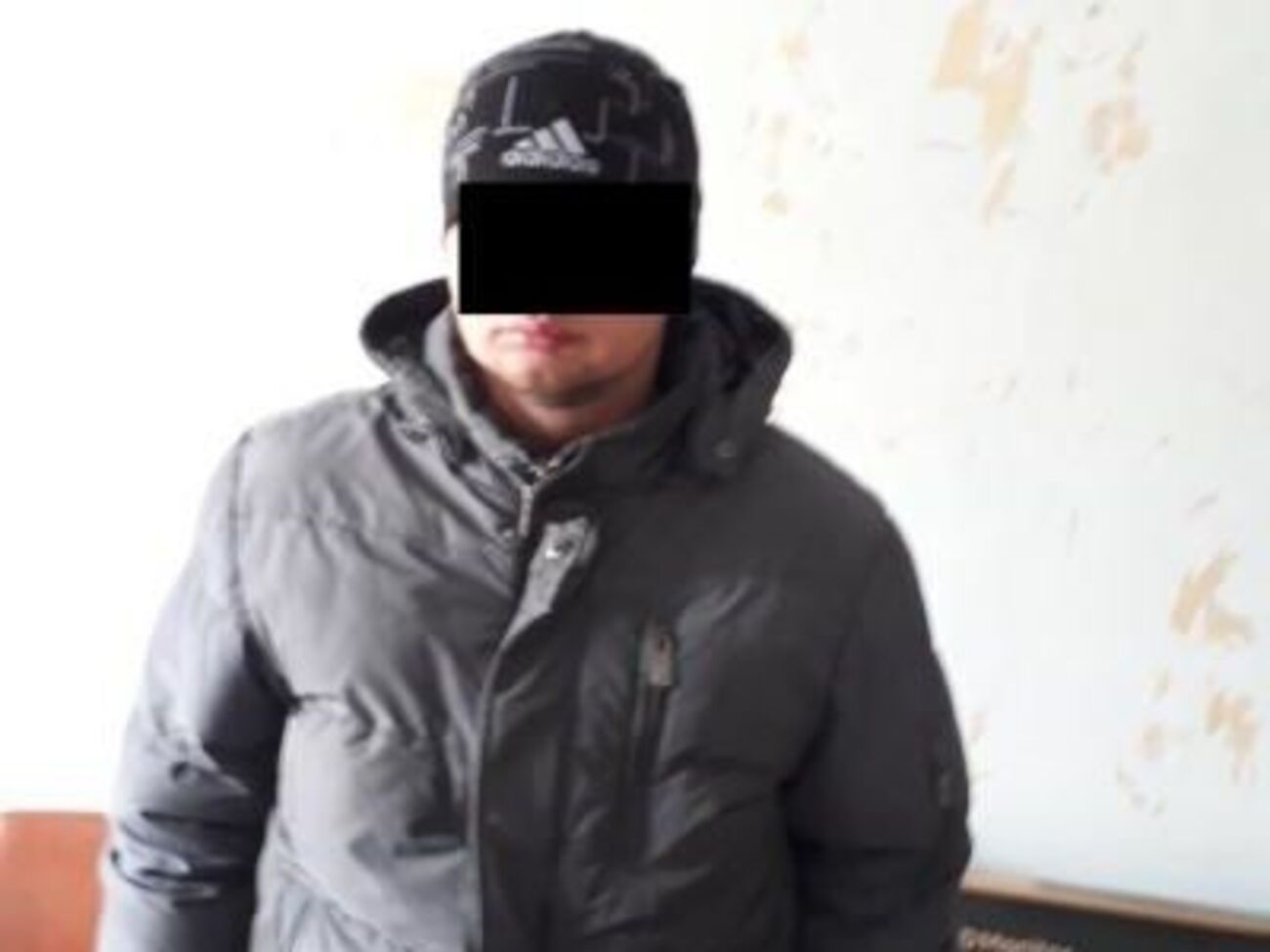 Задержанному 27 лет