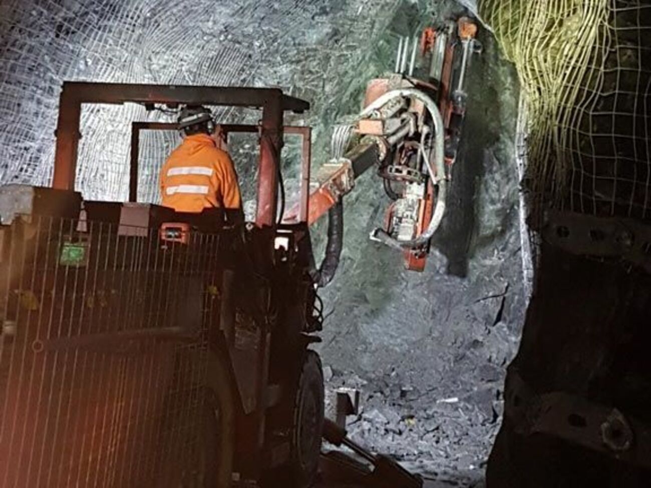 Шахта компанії Sibanye Gold залишилася без електрики внаслідок шторму