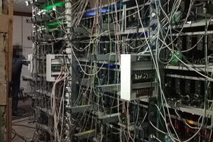 По данным правоохранителей, биткоины майнили для закупки боевикам оружия и экипировки