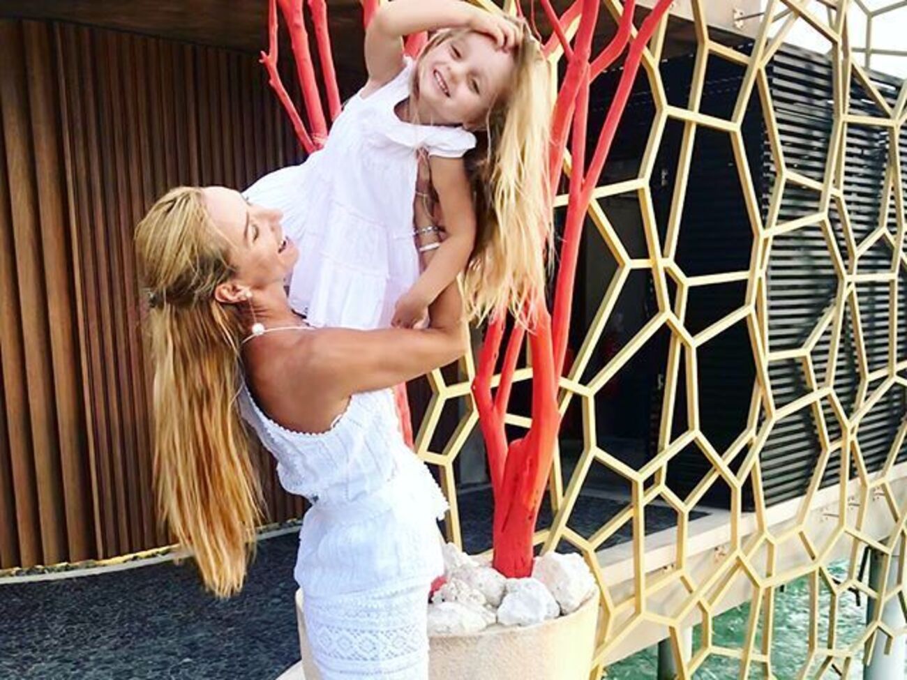 Навка:&nbsp;Именно ролики помогли мне уверенно выйти на лед и покатить сразу, без какой-либо боязни