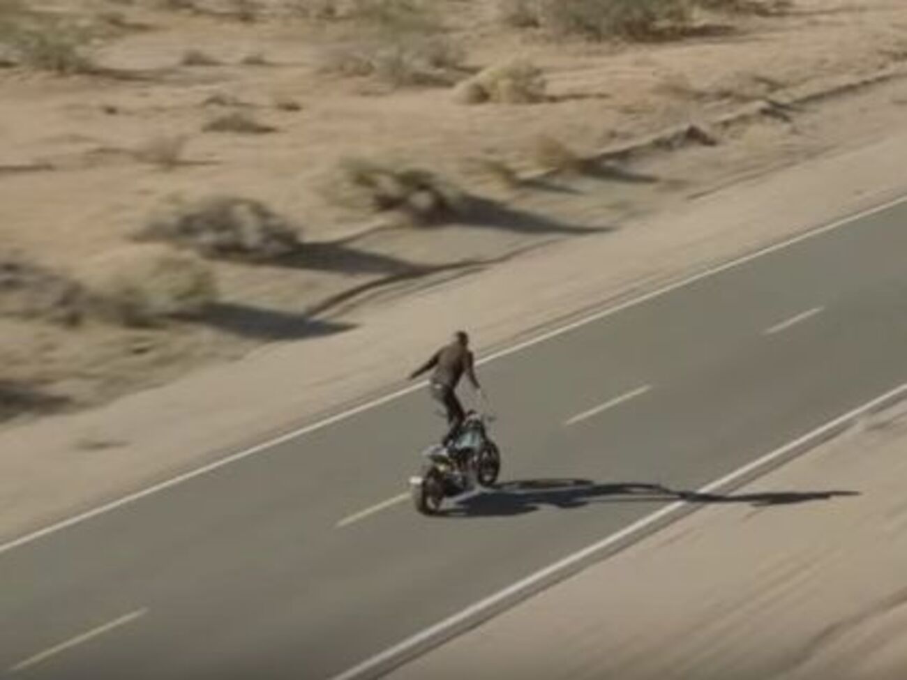 Актер является владельцем марки мотоциклов Arch Motorcycle