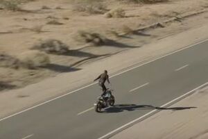 Актер является владельцем марки мотоциклов Arch Motorcycle