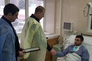 Пораненим поліцейським надали позачергові звання