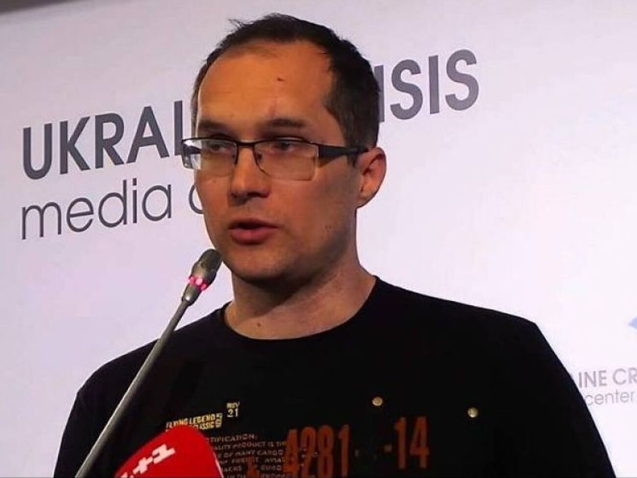 Наши теоретически независимые суды не имеют на практике своей независимой системы безопасности. И фактически зависят от МВД