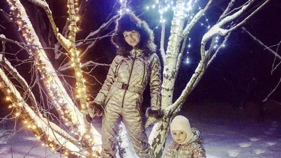 Навка зняла на відео свою доньку під час виконання нею пісні і танцю
