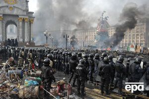 Низка правоохоронців, підозрюваних у причетності до злочинів проти протестувальників, зберегла роботу