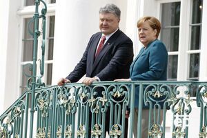 Порошенко і Меркель поспілкувалися телефоном