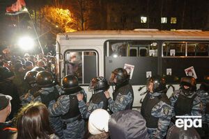 Екс-співробітники "Беркуту" служать у новій поліції, зазначив Сініцин