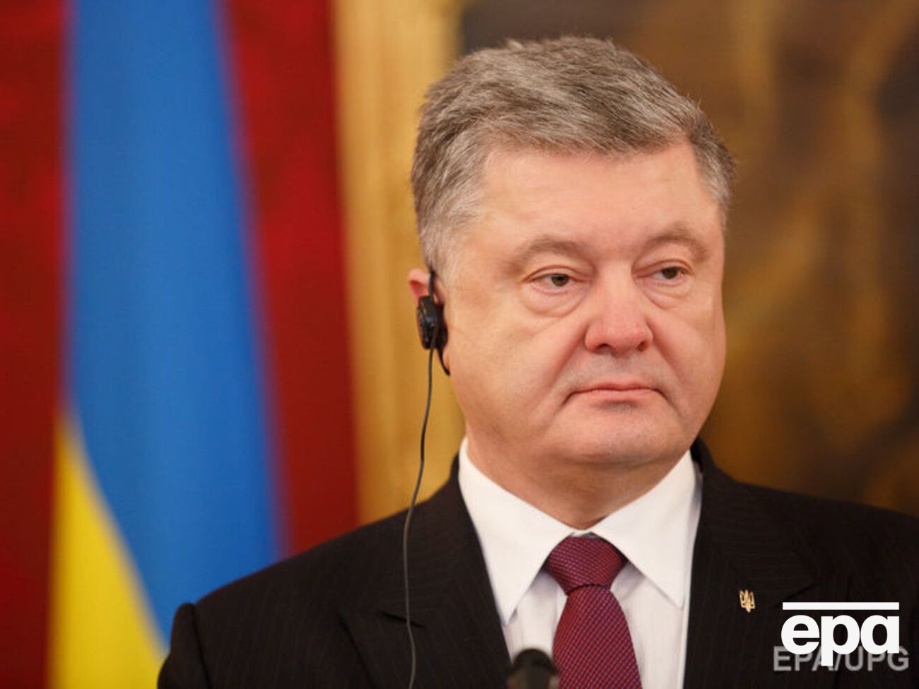 Порошенко допрашивают в суде