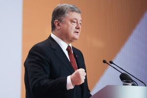 Порошенко: Из уважения к суду я готов раскрыть часть своего графика