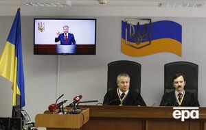 Журналистка пожаловалась, что для допуска в суд девушек заставляли раздеться до белья