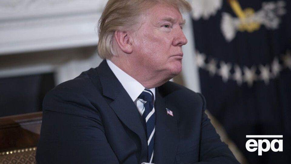 Дональд Трамп предложил вооружать американских учителей