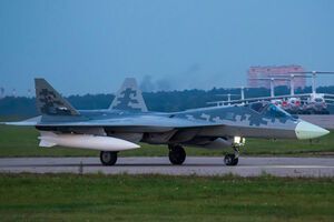 На авиабазу Хмеймим перебросили два Су-57