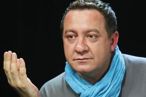 Штатные порохоботы будут кричать "перемога" до тех пор, пока Юля не заедет на Банковую
