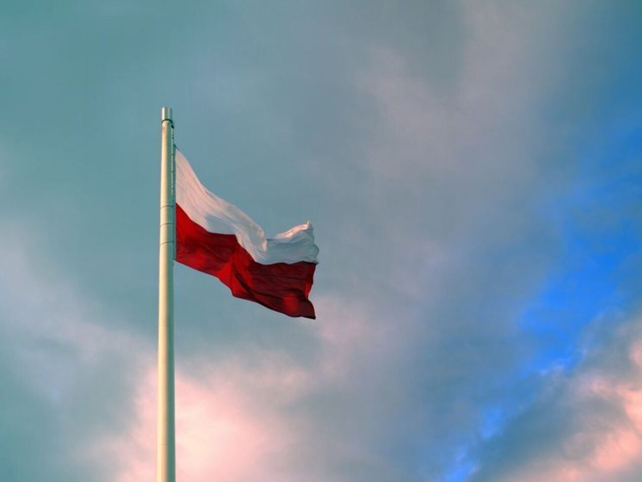 Зараз закон про Інститут національної пам'яті у&nbsp;Конституційному суді Польщі