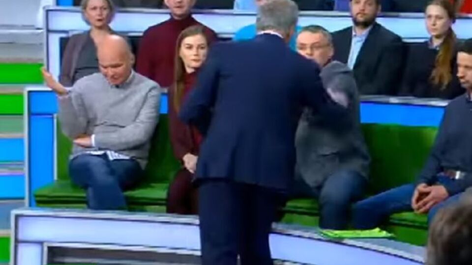 Норкін сам підійшов до Суворова