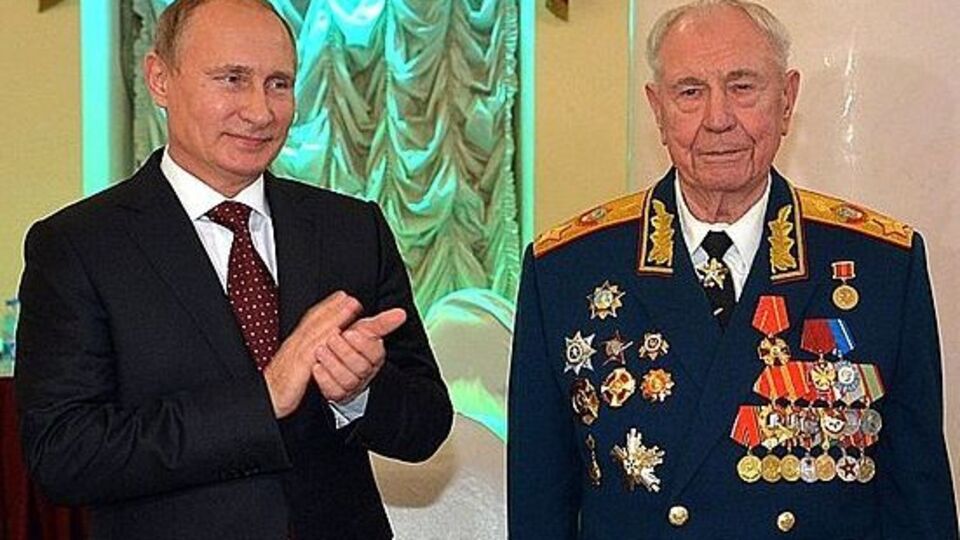 Язов был членом ГКЧП в ходе путча в СССР в 1991 году