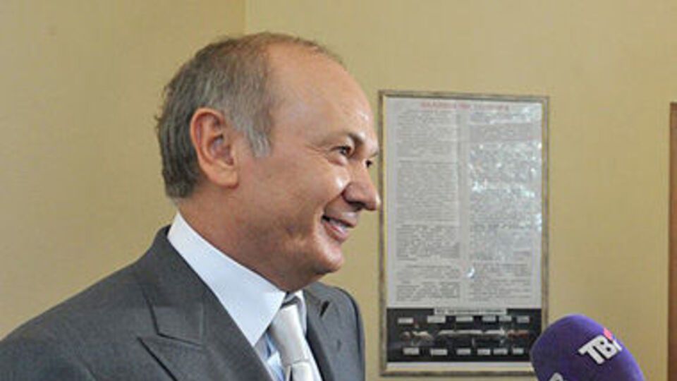 Юристи наголосили, що реагуватимуть "на кожен факт чорного піару щодо Юрія Іванющенка"