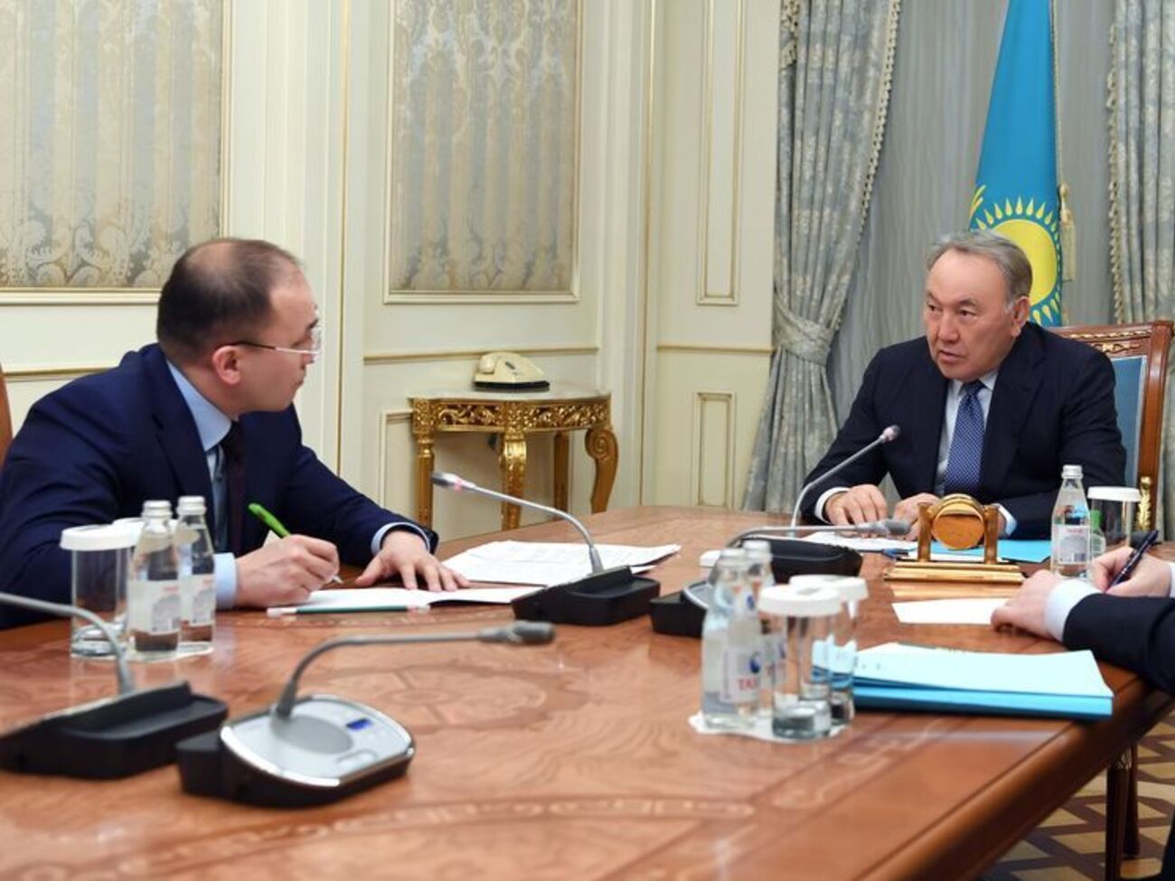 Назарбаєв: Процес переходу на латиницю є історично важливим для нашого народу