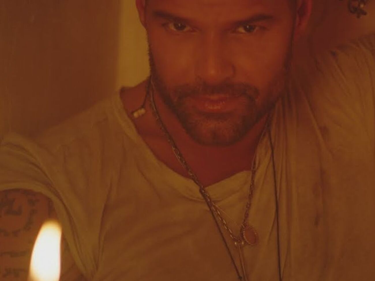 Мартін презентував ролик