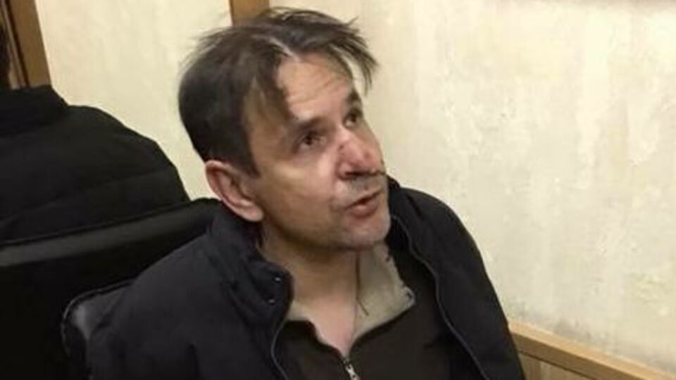 23 октября 2017 года Гриц проник в офис радиостанции "Эхо Москвы" и ударил Фельгенгауэр ножом в область шеи