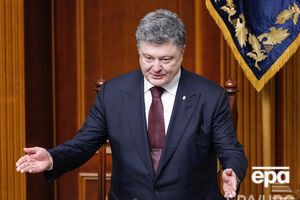 Порошенко примет решение об участии в выборах президента Украины летом