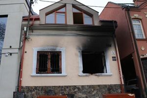 Вогонь знищив меблі та майно центру на площі 25 м²