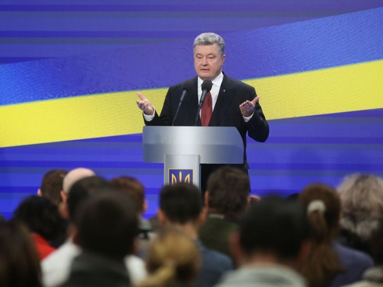 Порошенко:&nbsp;Я уверен, что и законодательство мы должны изменить, чтобы обеспечить эффективные действия полиции