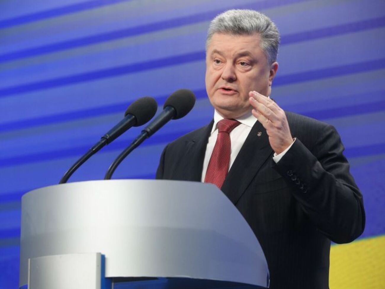 Порошенко: Найімовірніше, я не буду висуванцем політичних партій