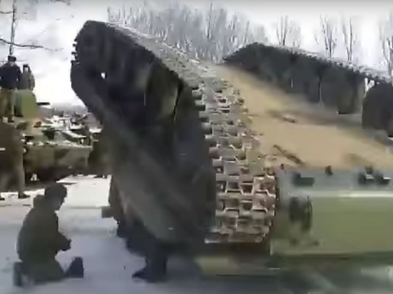 САУ не змогла заїхати на тягач